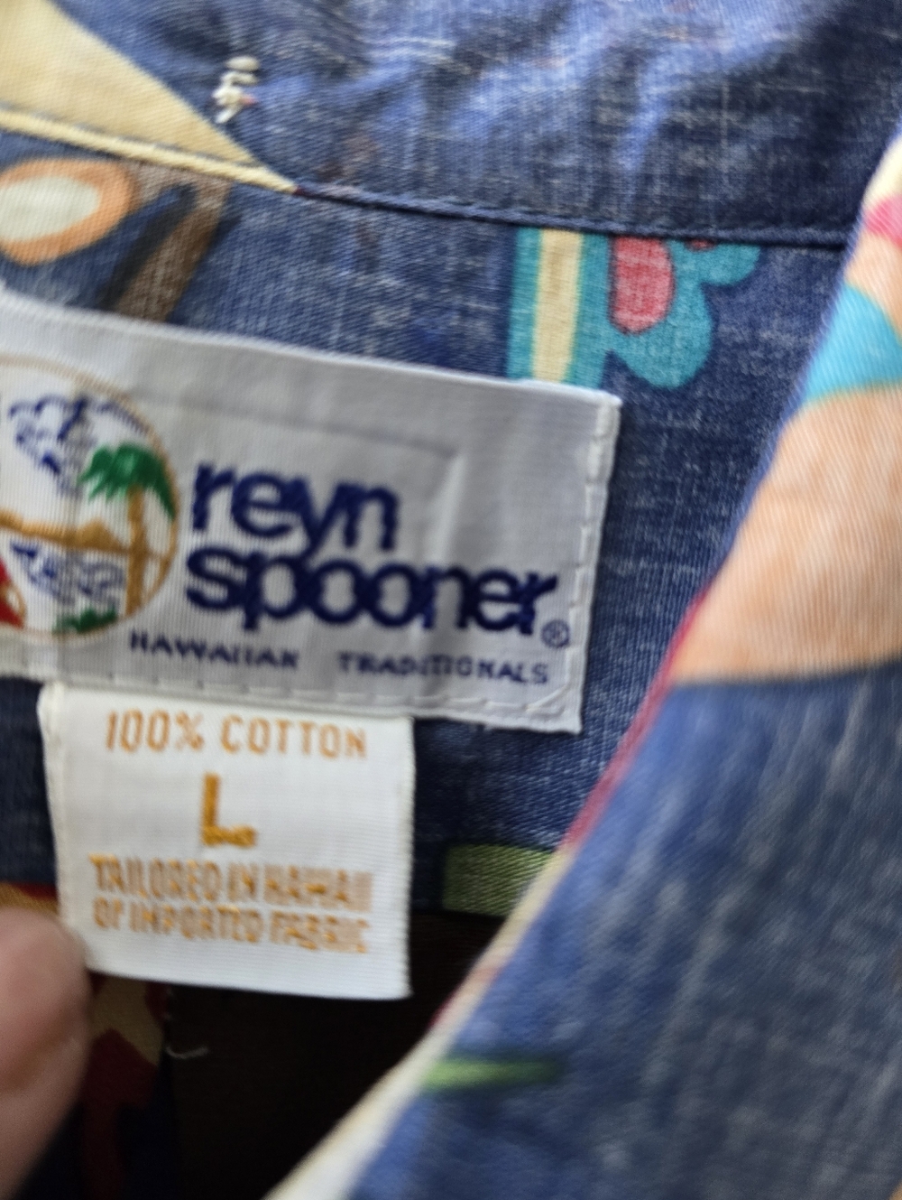Reyn Spooner Hawaiian Shirt Native Tribal Surf Print Cotton Large - Picture 7 of 7